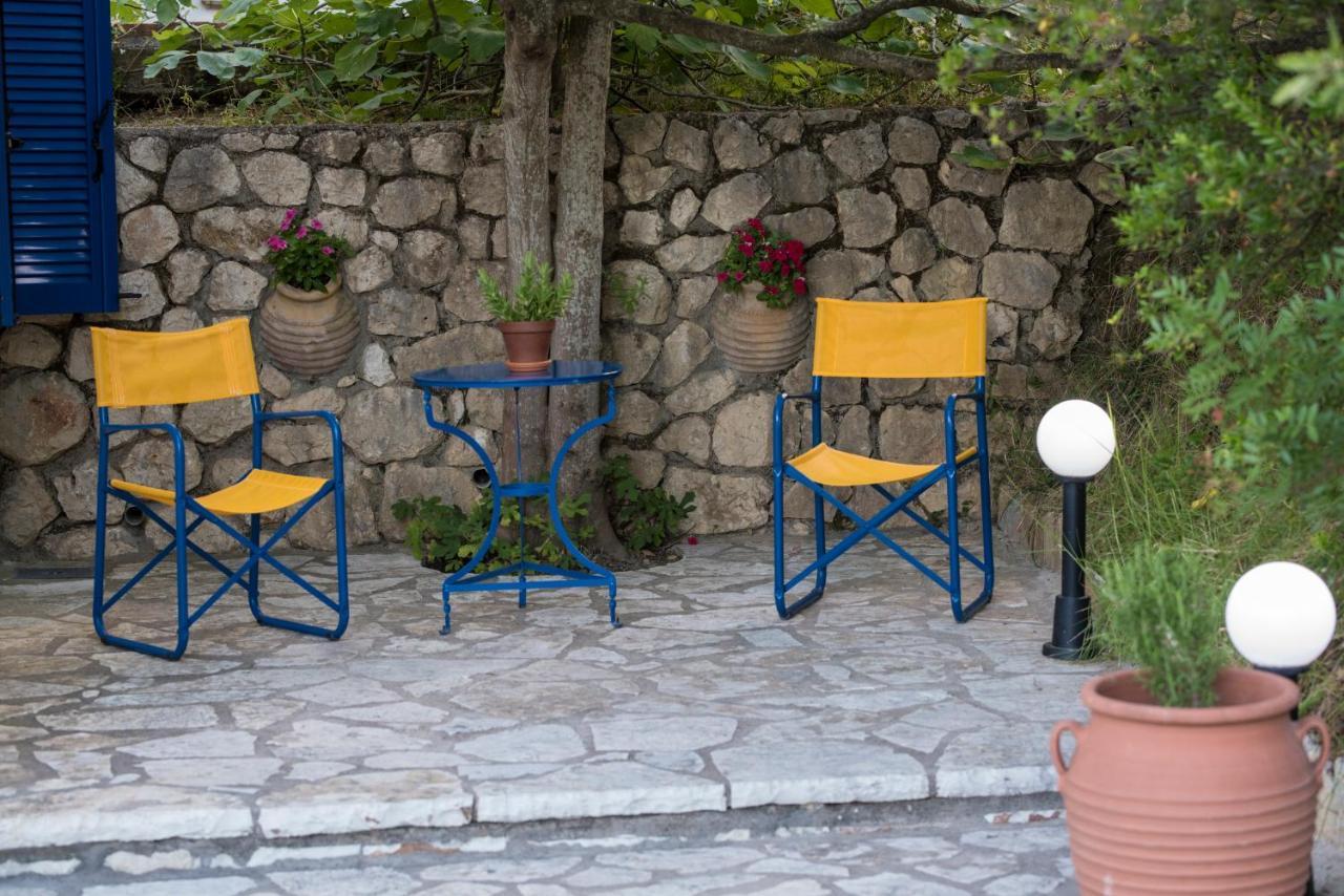 Nymphs Rooms & Apartments Никиана Экстерьер фото
